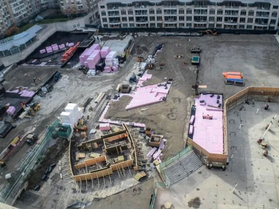 Podium deck restoration and waterproofing project in Toronto